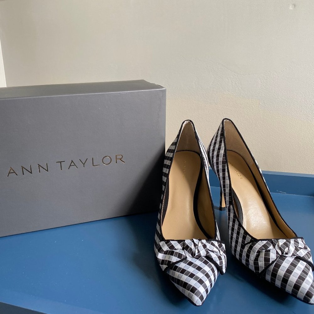 Ann Taylor Gingham Soft Bow Pumps